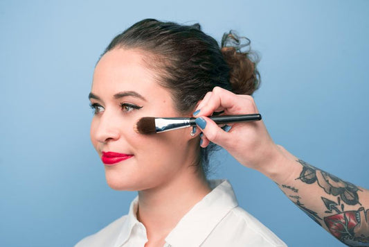 Coconut Oil For Makeup Removal — Why The Sachet Format Works